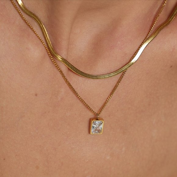 NEW Stainless Steel Cubic Zirconia Pendant Necklace - Picture 5 of 6